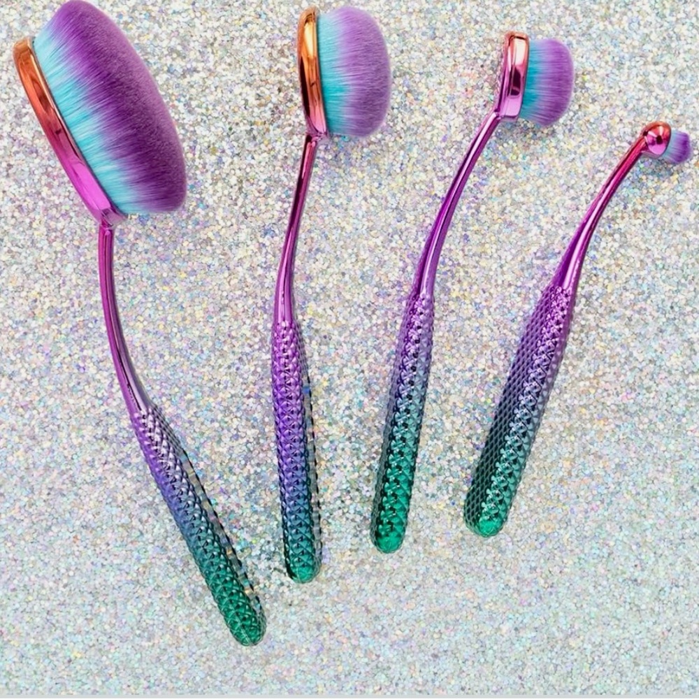 New Moda Prismatic Makeup Brushes Royal Langnickel Ombré